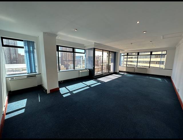 319M² OFFICE TO LET IN CAPE TOWN CITY CENTRE